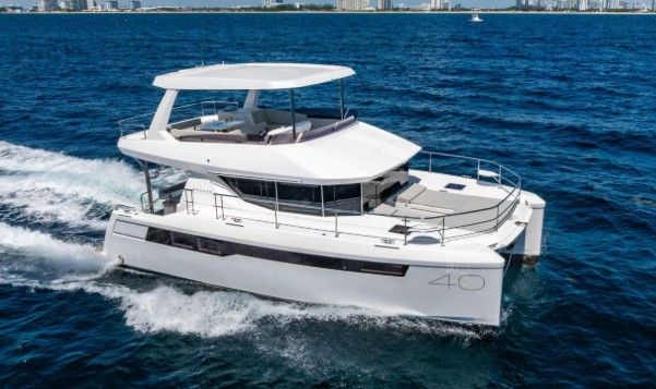 2024 Leopard Catamarans 40 Powercat