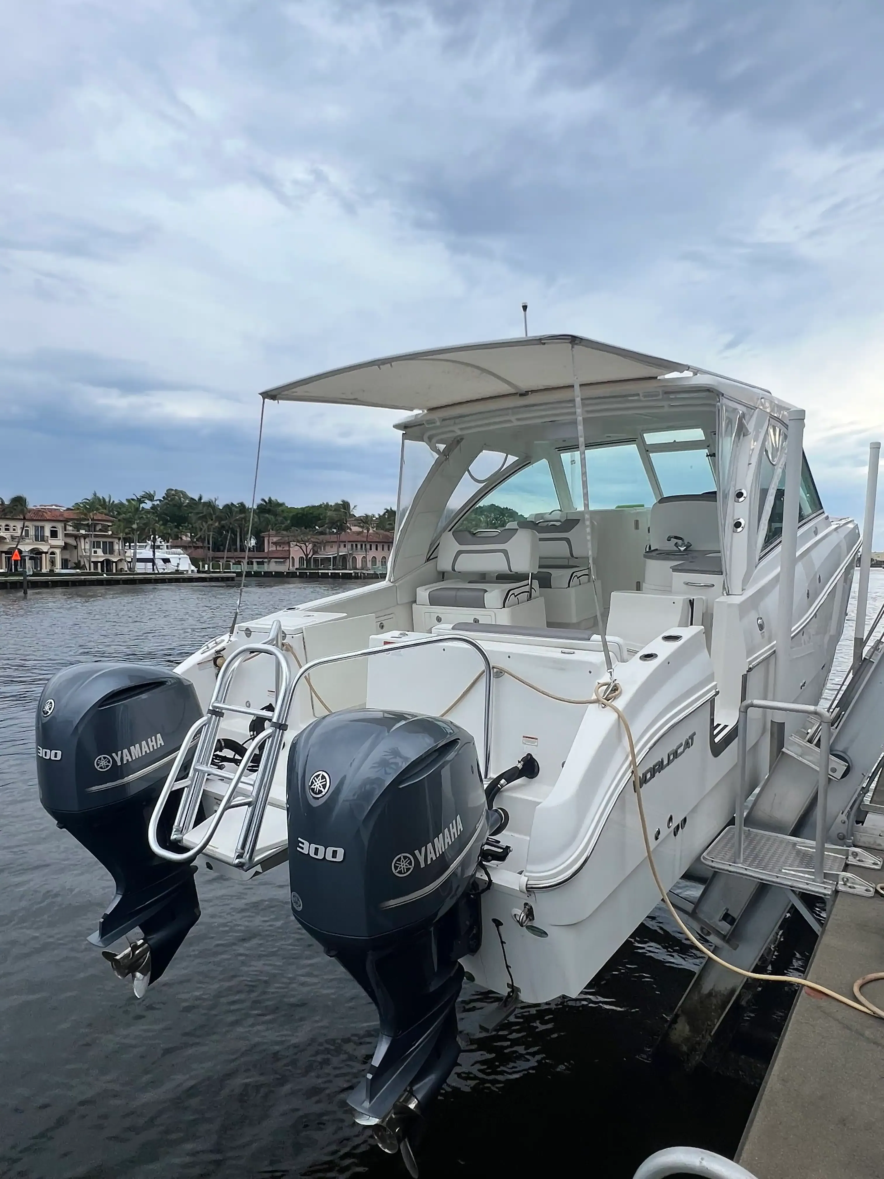 slider-1e 01 On Lift. 01 Aft View.jpg