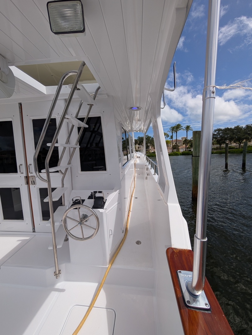 1998 Offshore Yachts 54 Pilothouse For Sale | Pre-Owned Cruiser Price ...