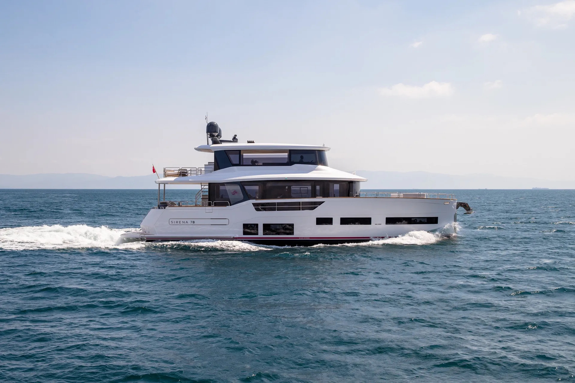 2027 Sirena Yachts 78
