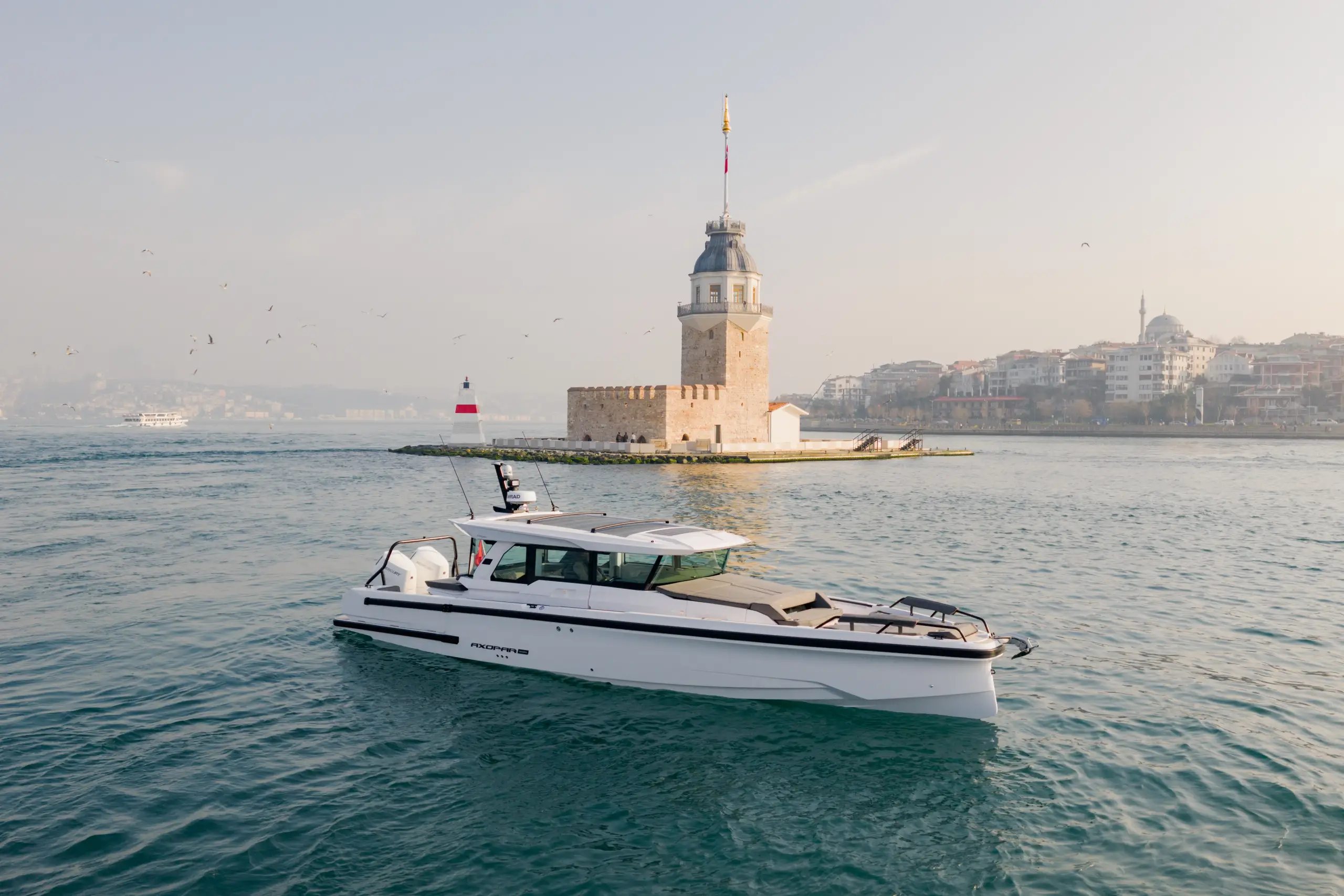 Yacht photo 1