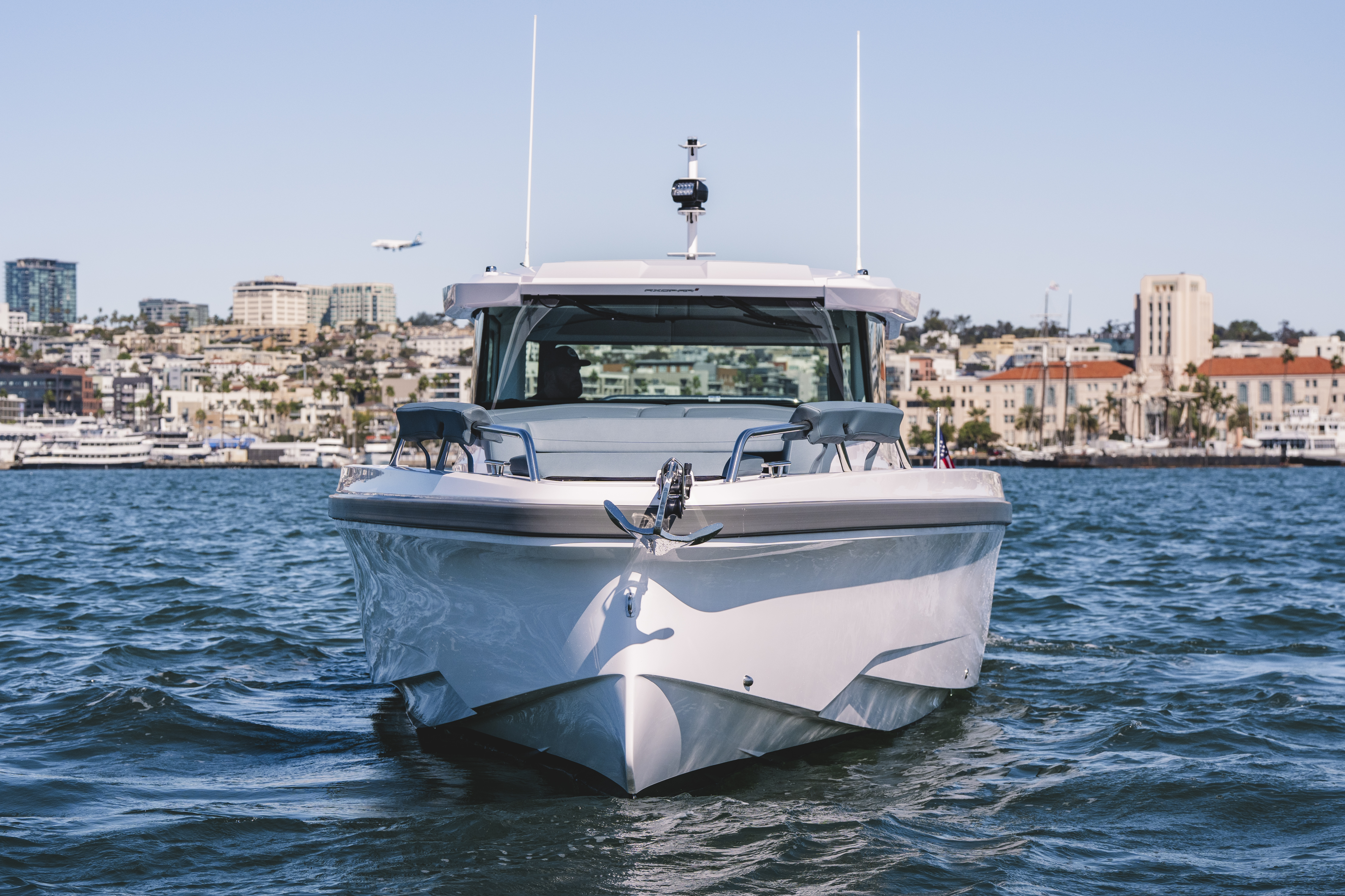 Yacht photo 4