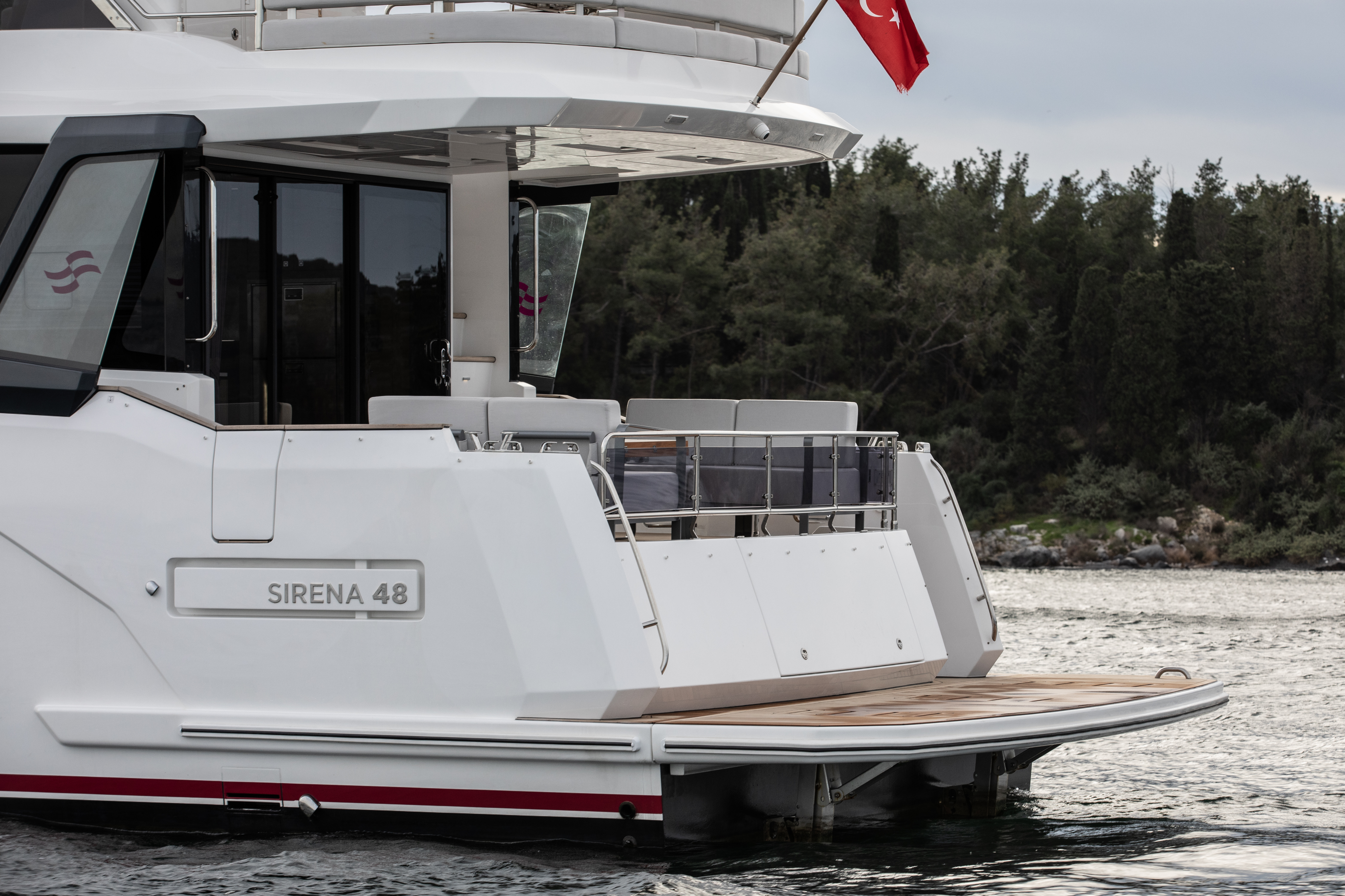 Exterior 15