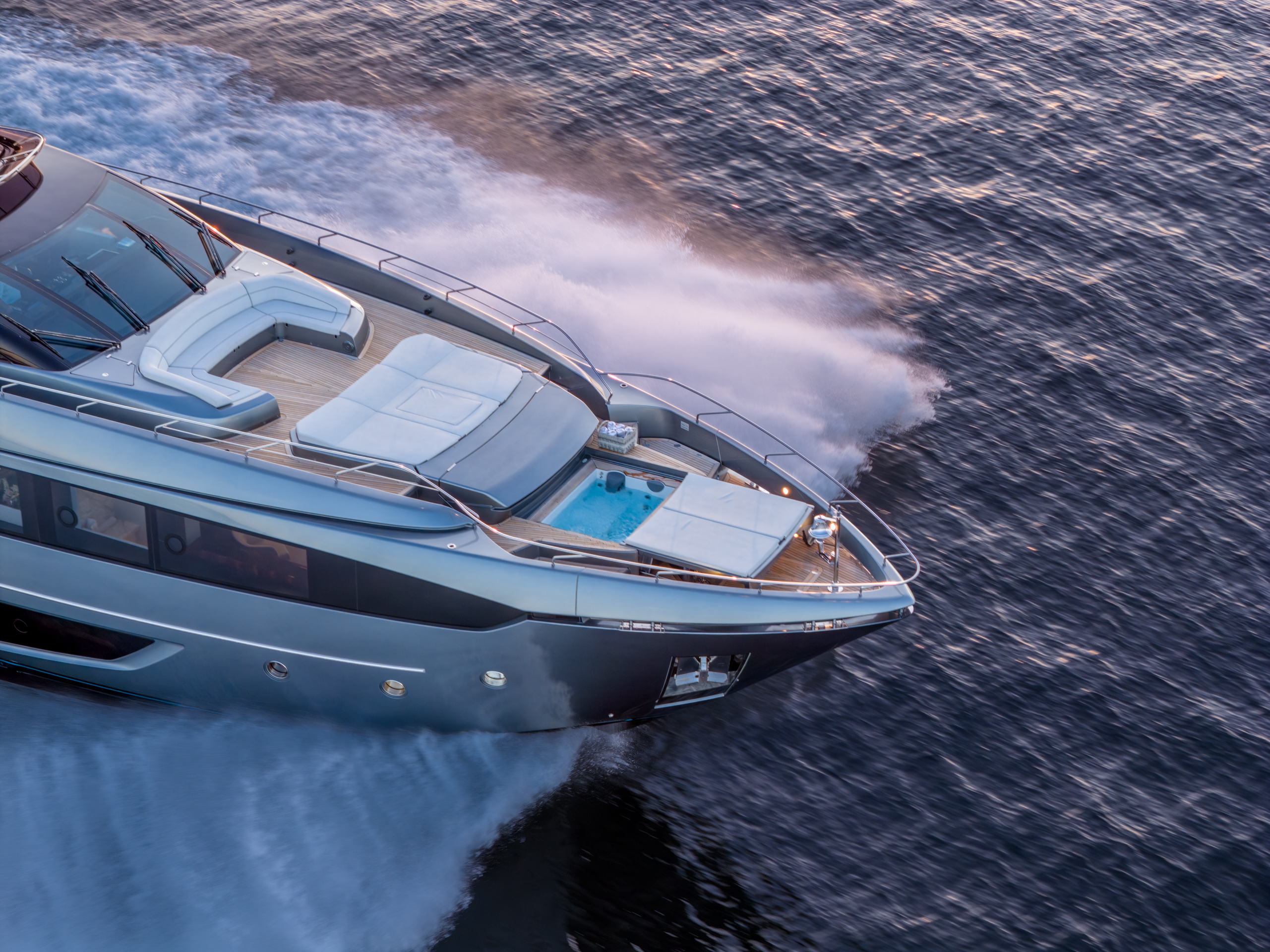 Yacht photo 4