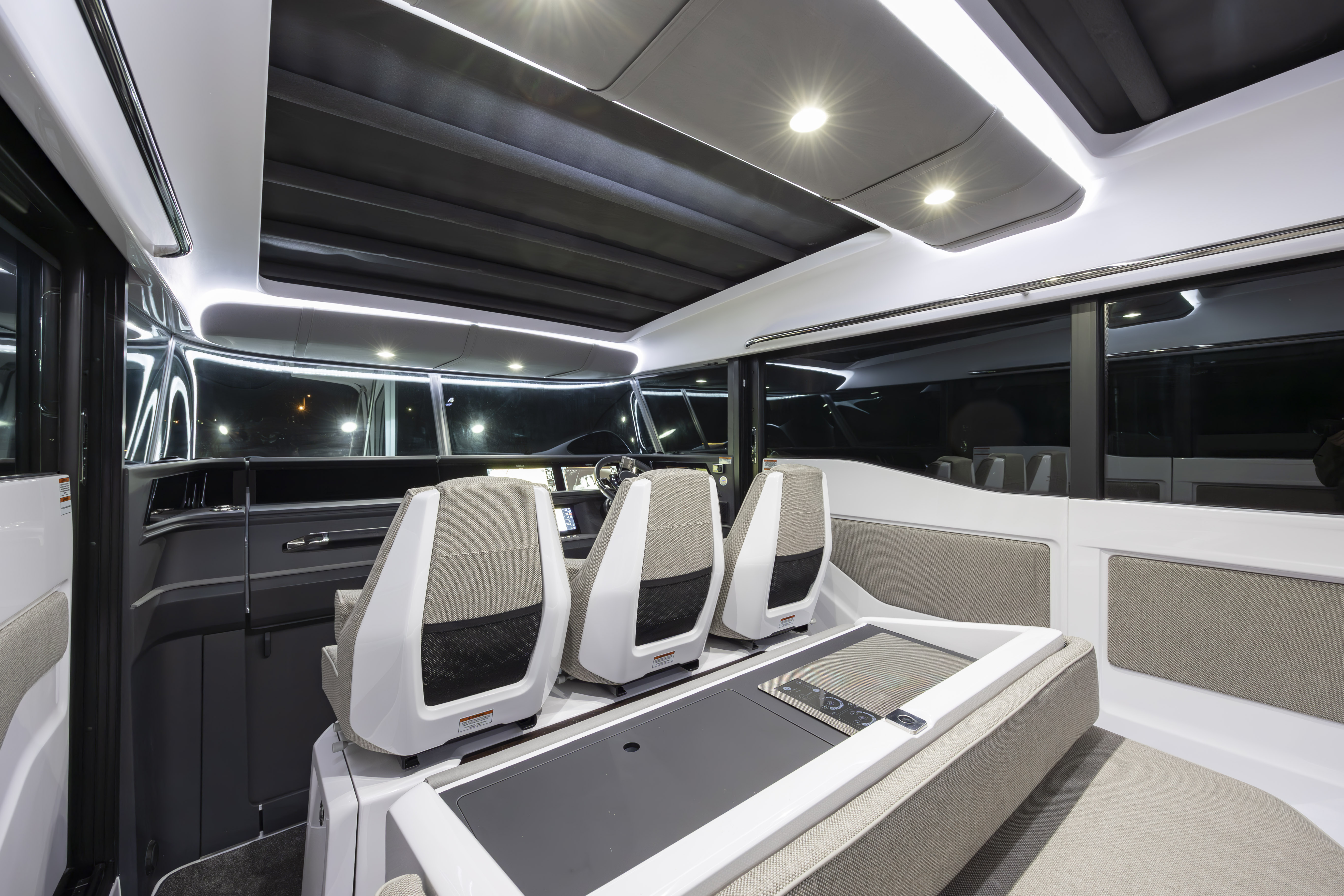 Yacht photo 4