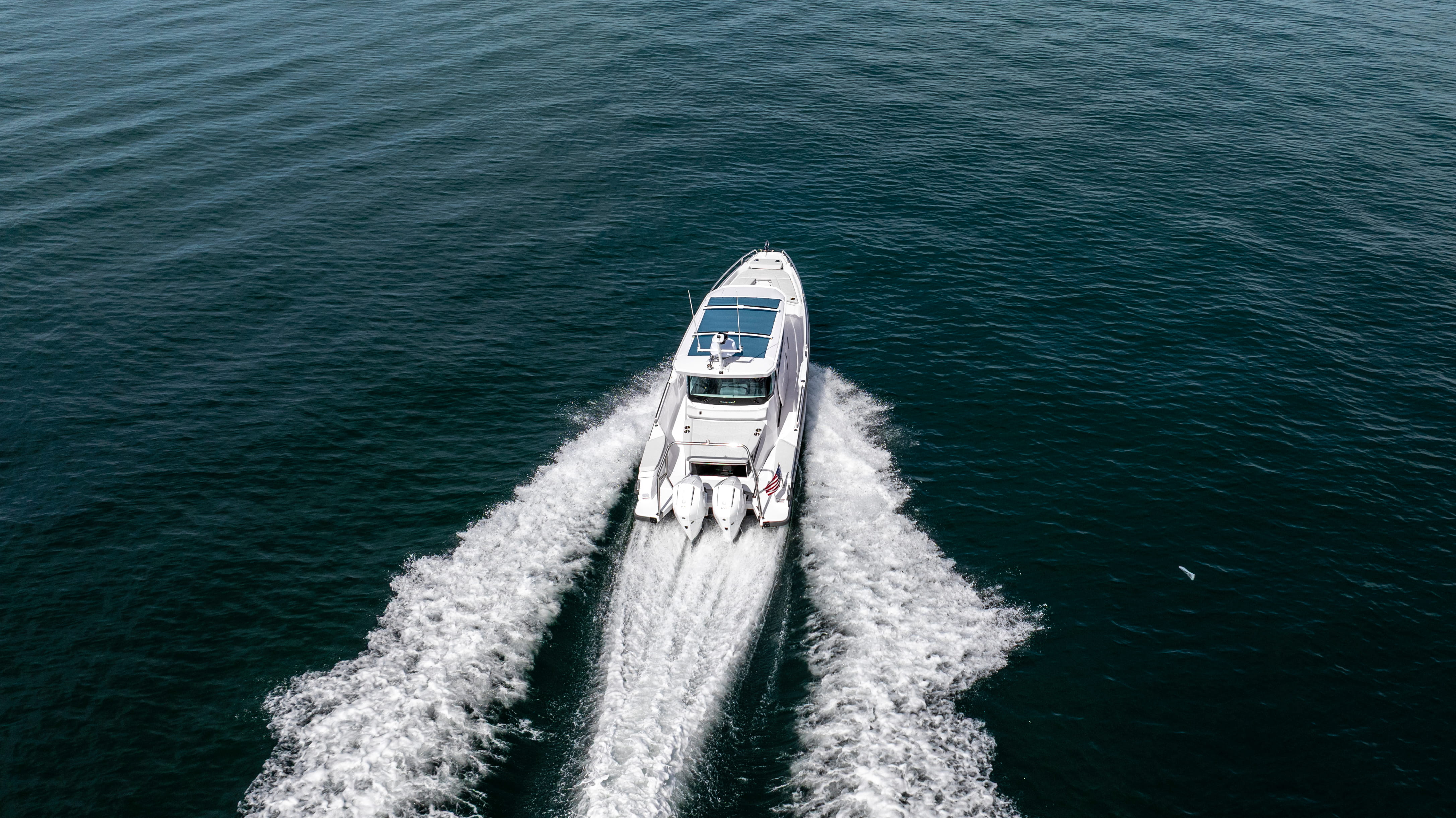 Yacht photo 4
