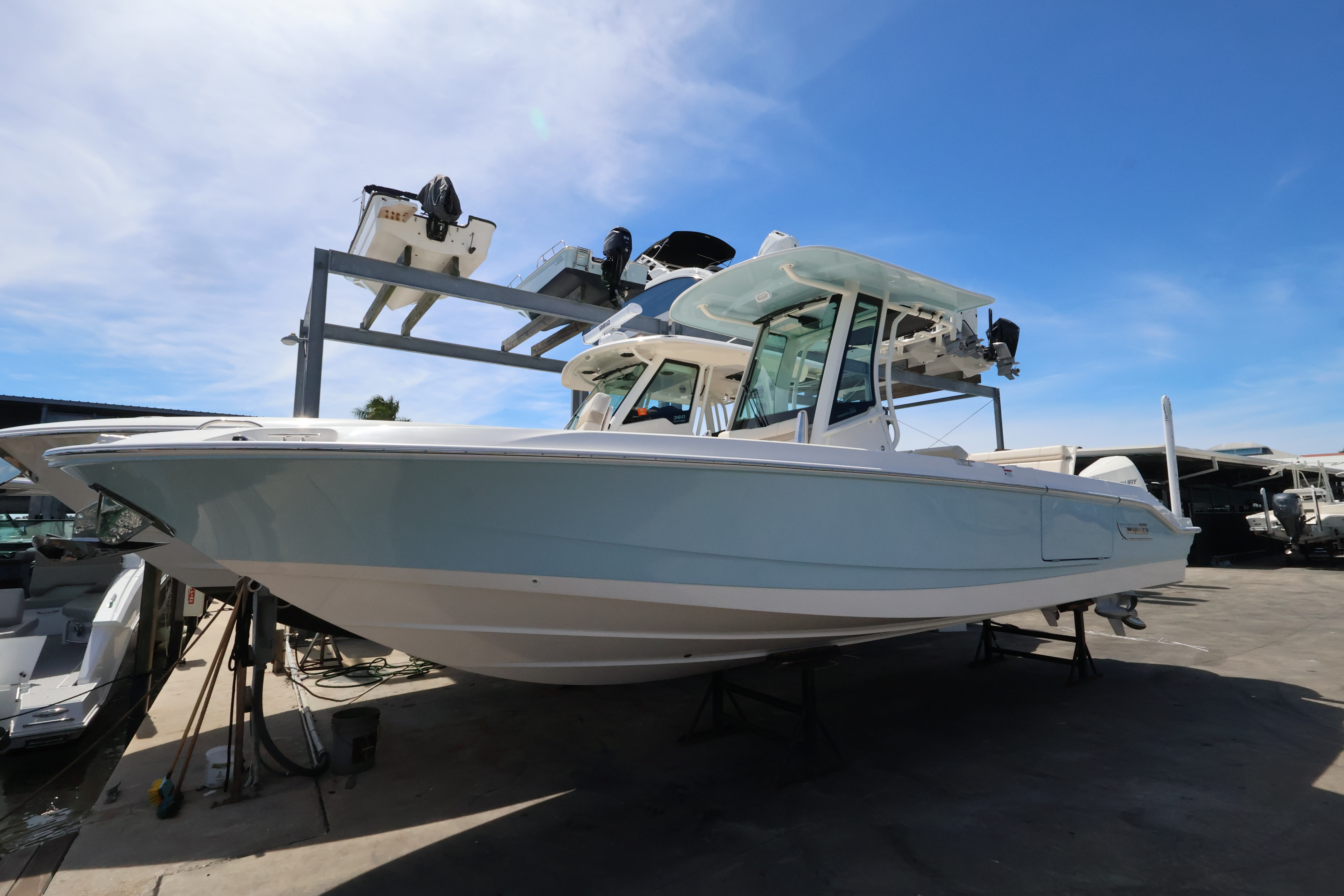 2027 Boston Whaler 280 Dauntless for sale on YachtWay, same model as on display at FLIBS 2026