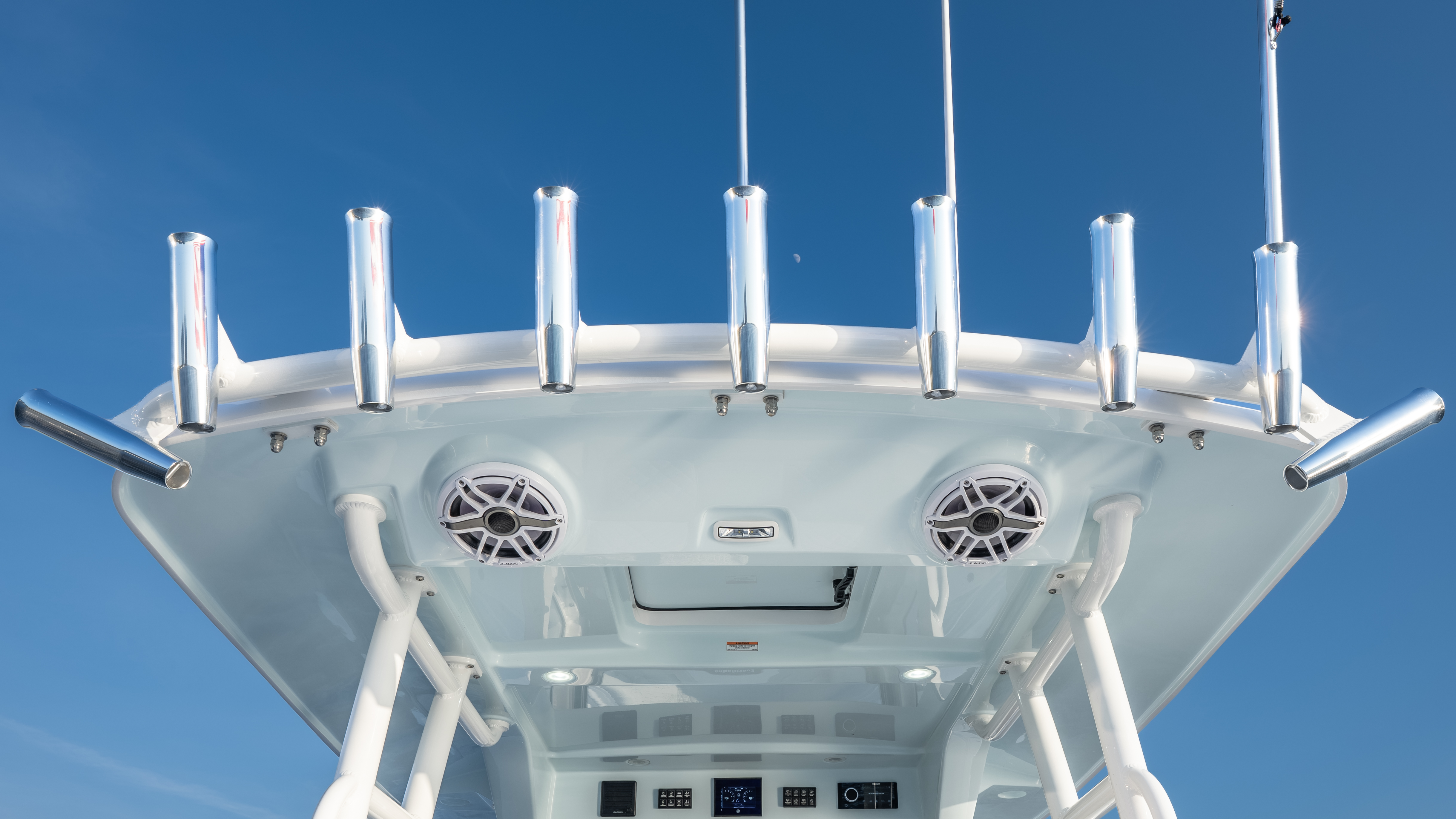 Yacht photo 2