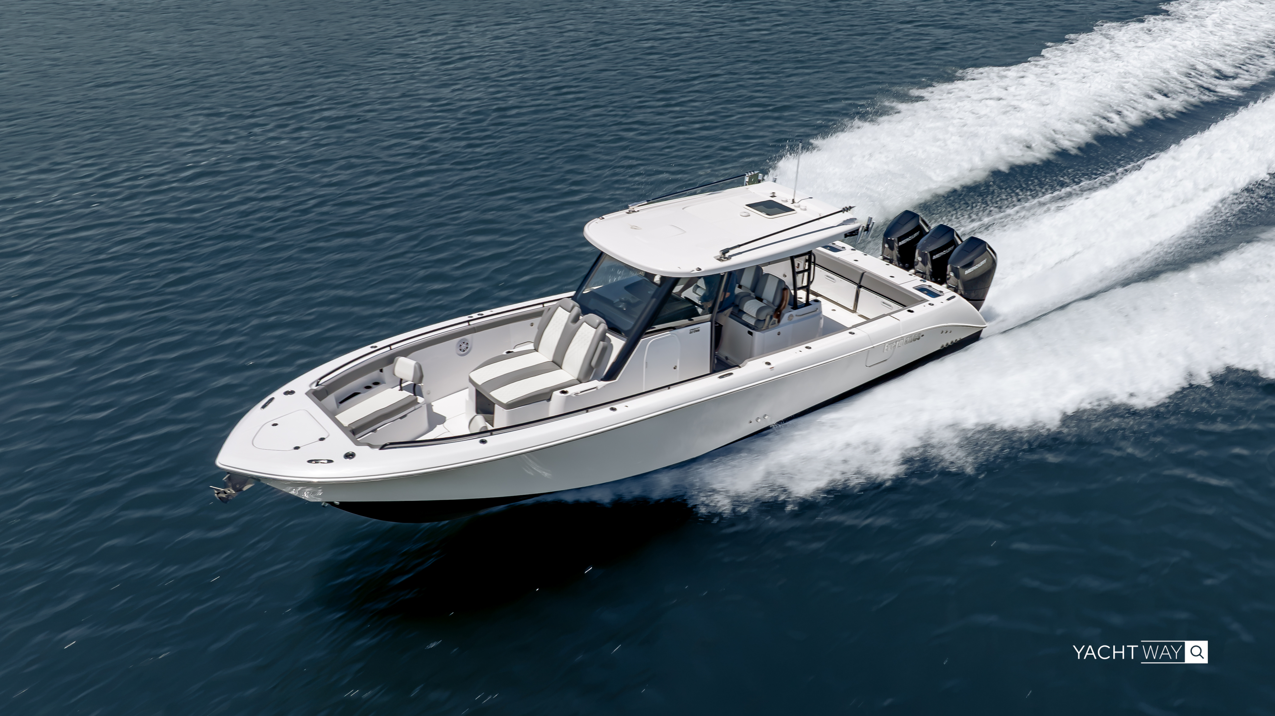 2026 Everglades Boats 375CC