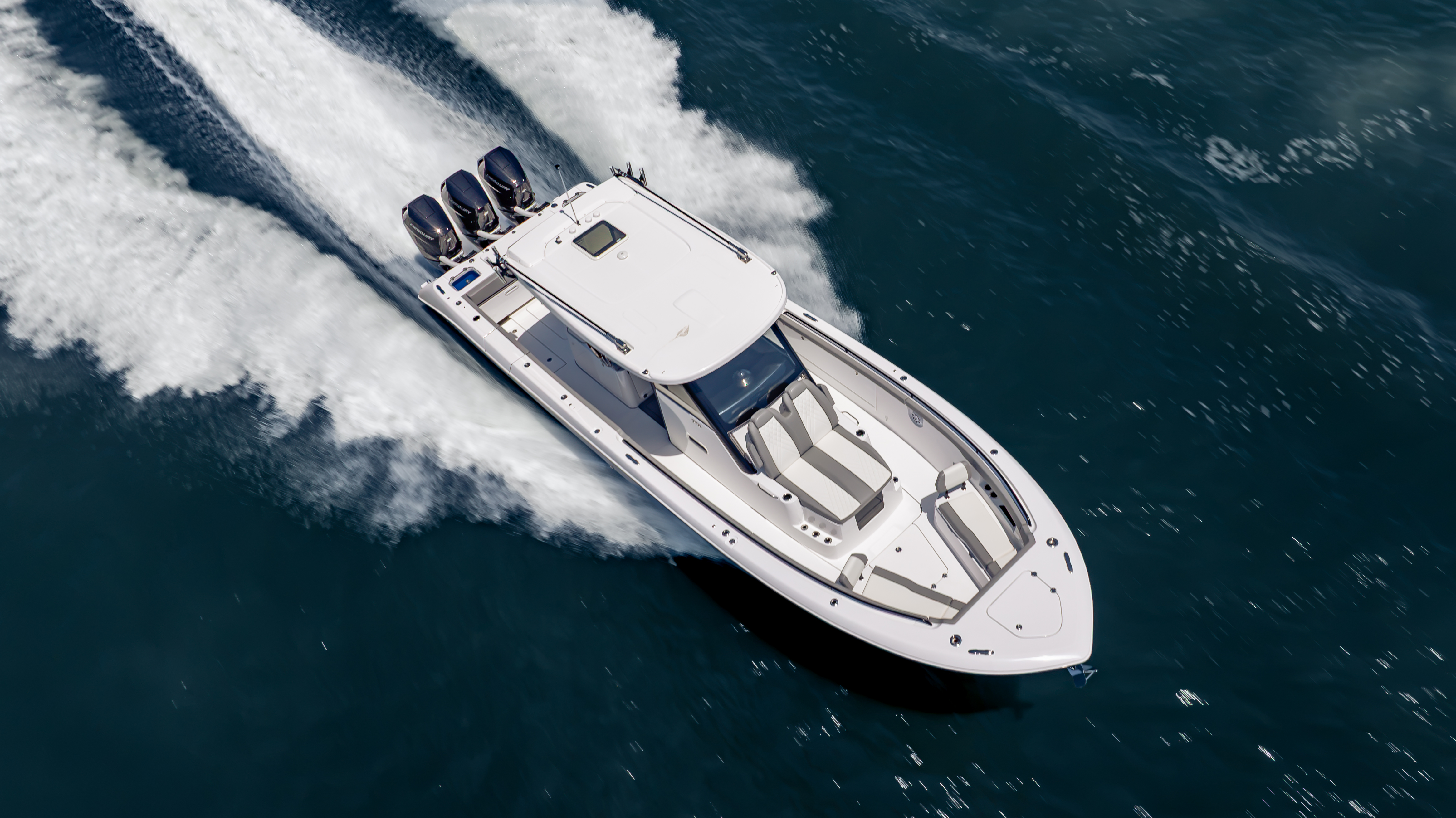 Yacht photo 4