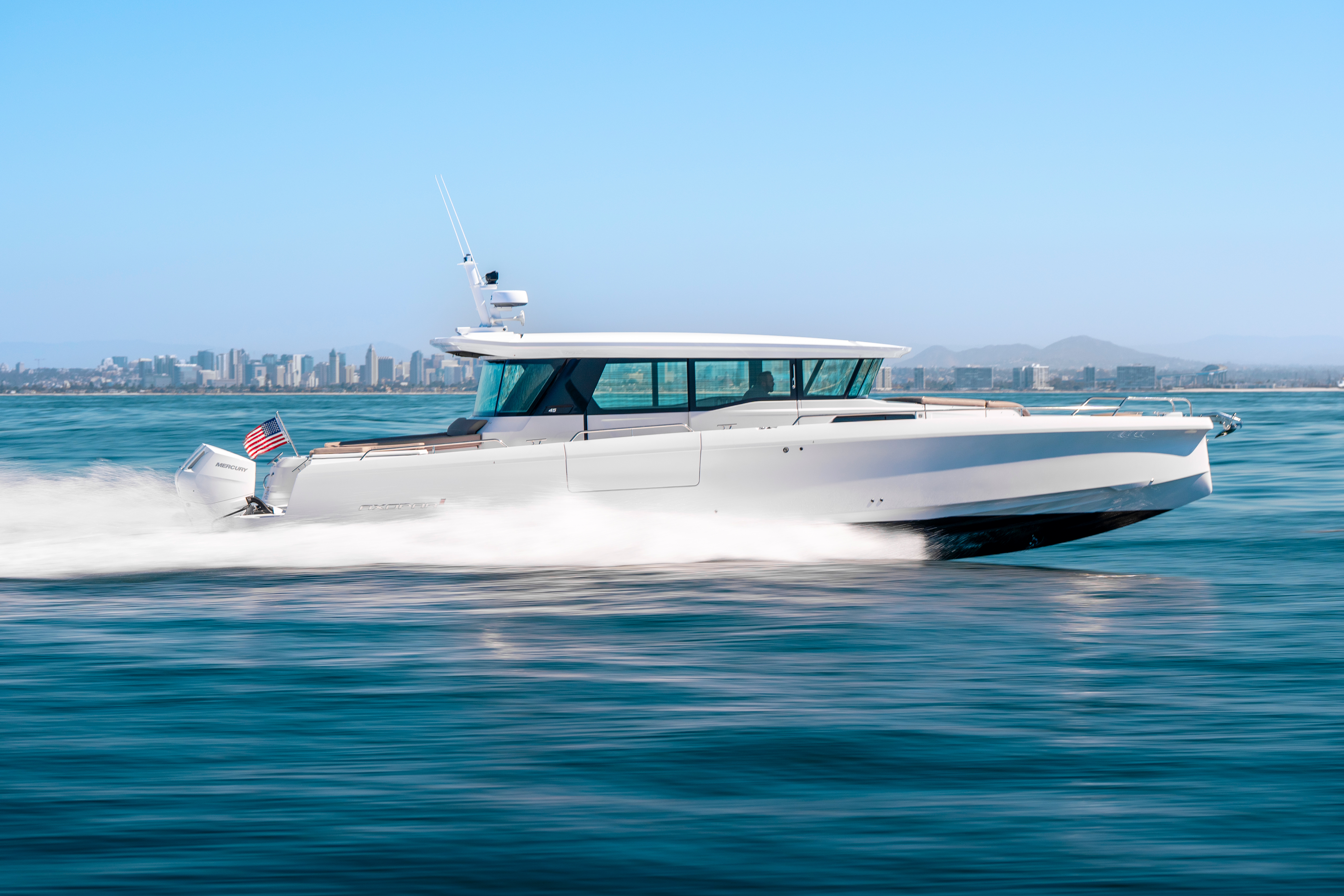 2026 Axopar 45 XC Cross Cabin