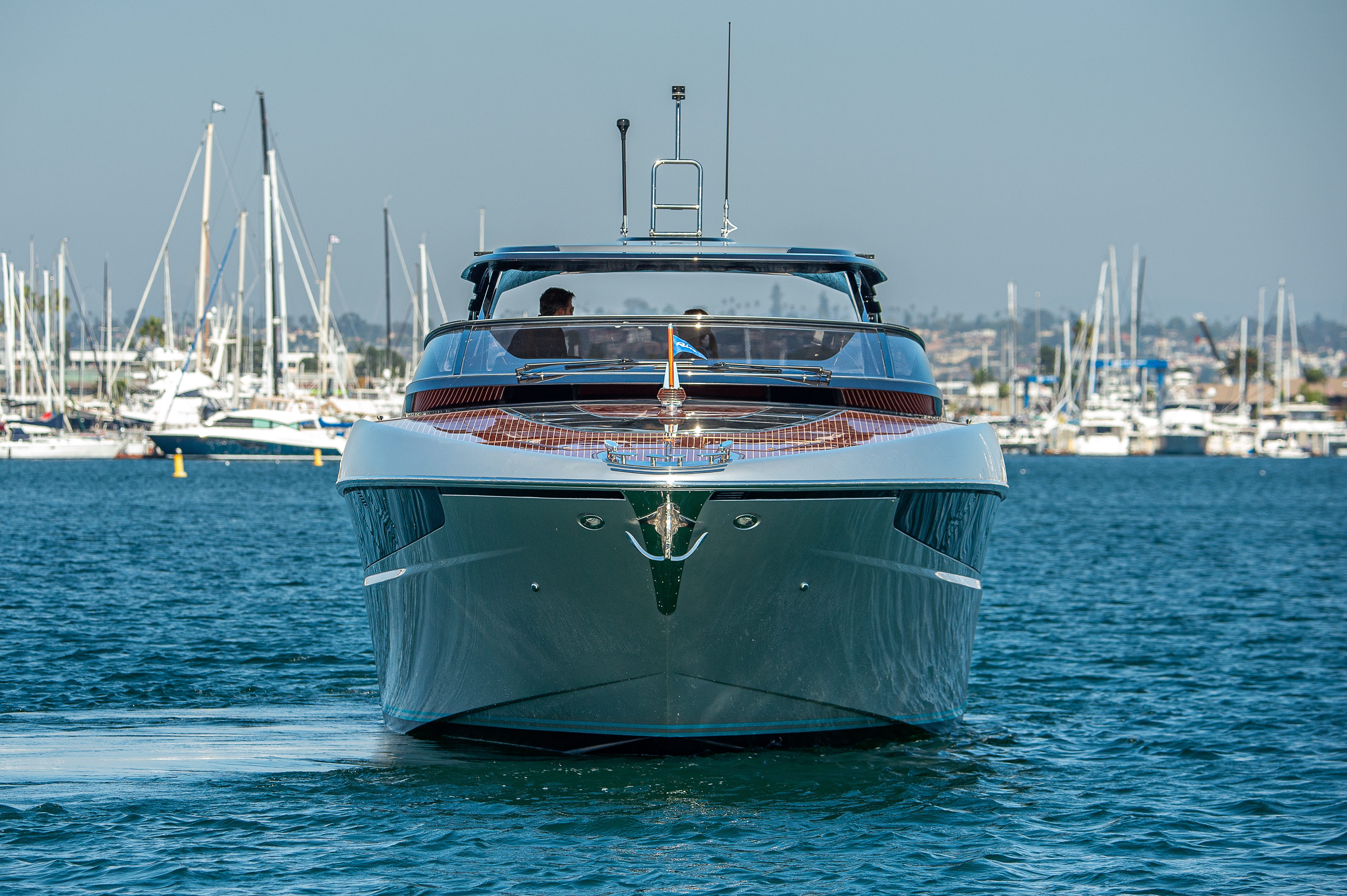 Yacht photo 1