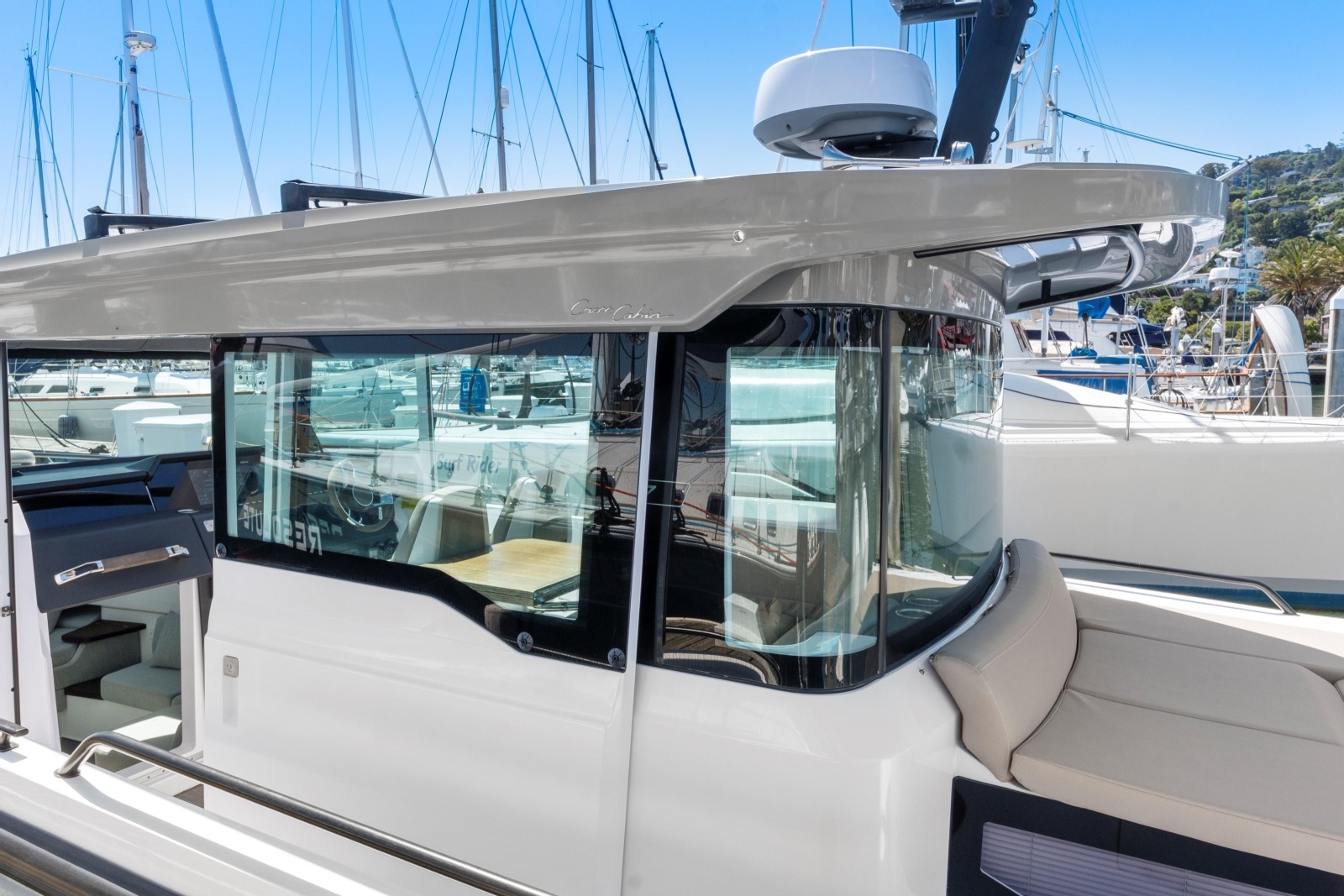 Yacht photo 1