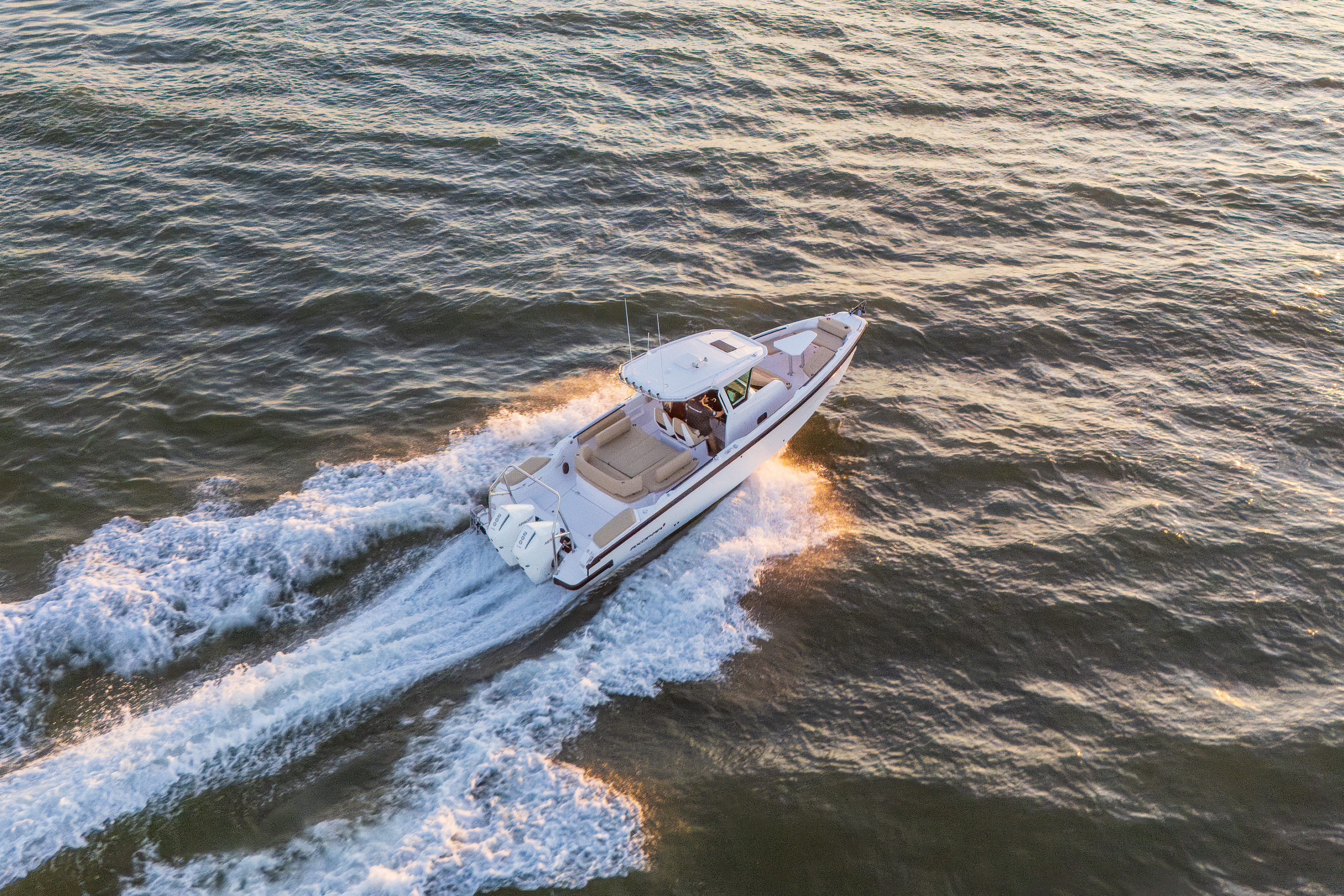 Yacht photo 2