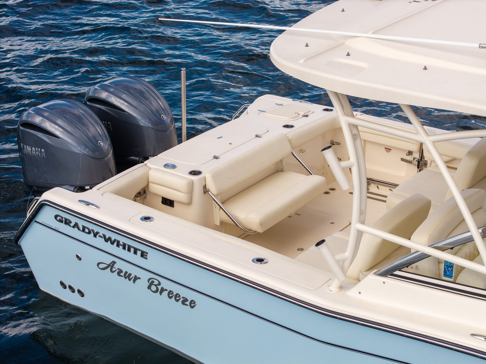 2023 Grady-White Boats Freedom 307 For Sale | Pre-Owned Bowrider