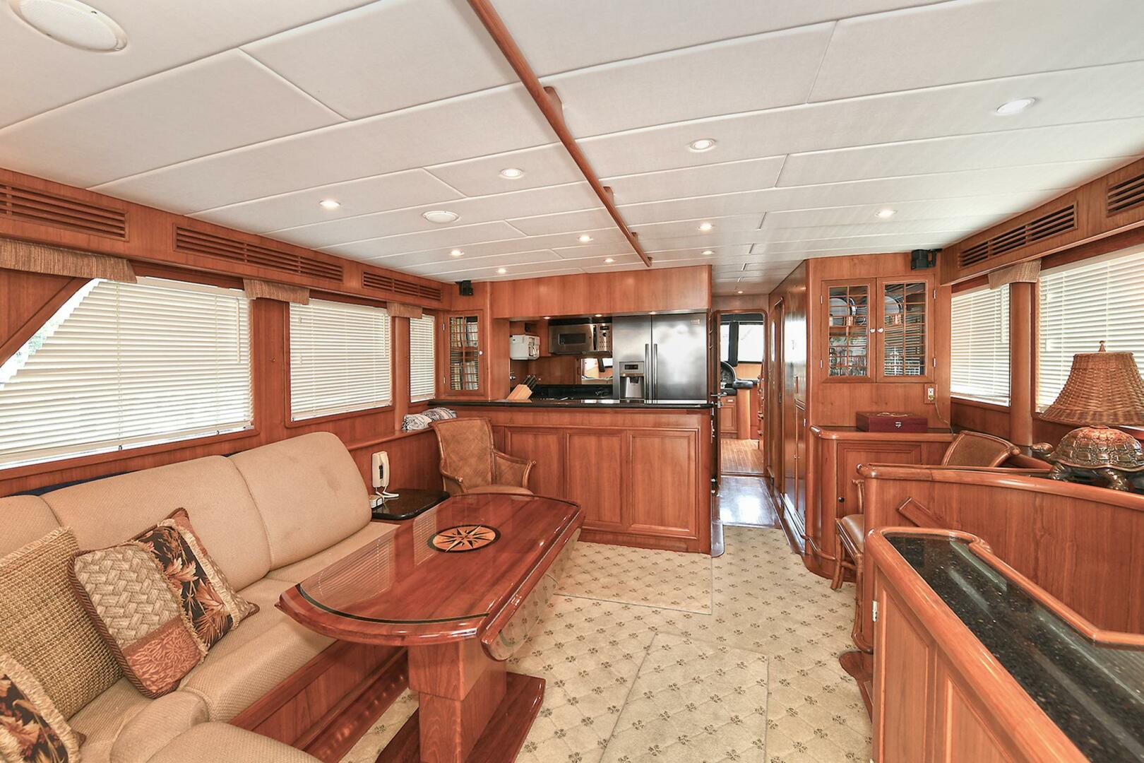 Intérieur du Grand Alskan 64 Flushdeck