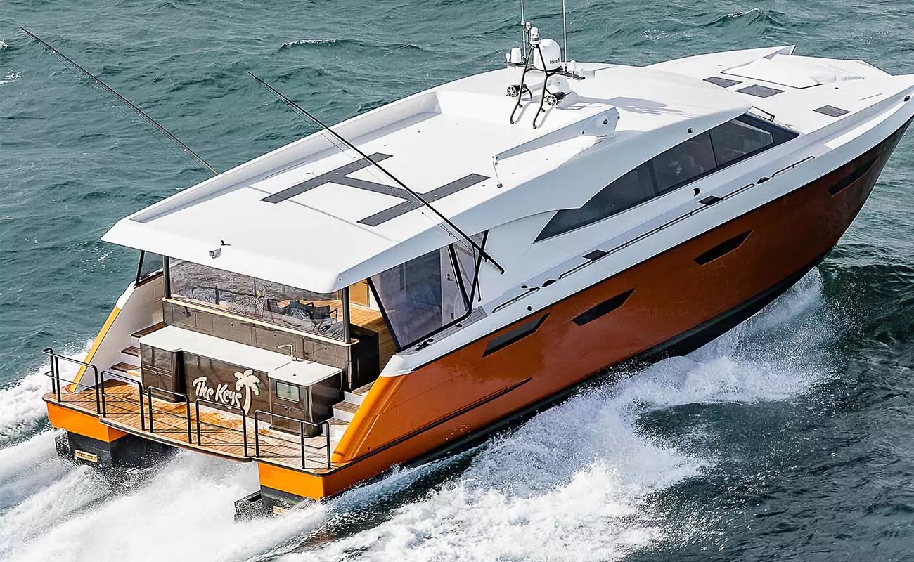 Valder 66 Power Cat Exterior