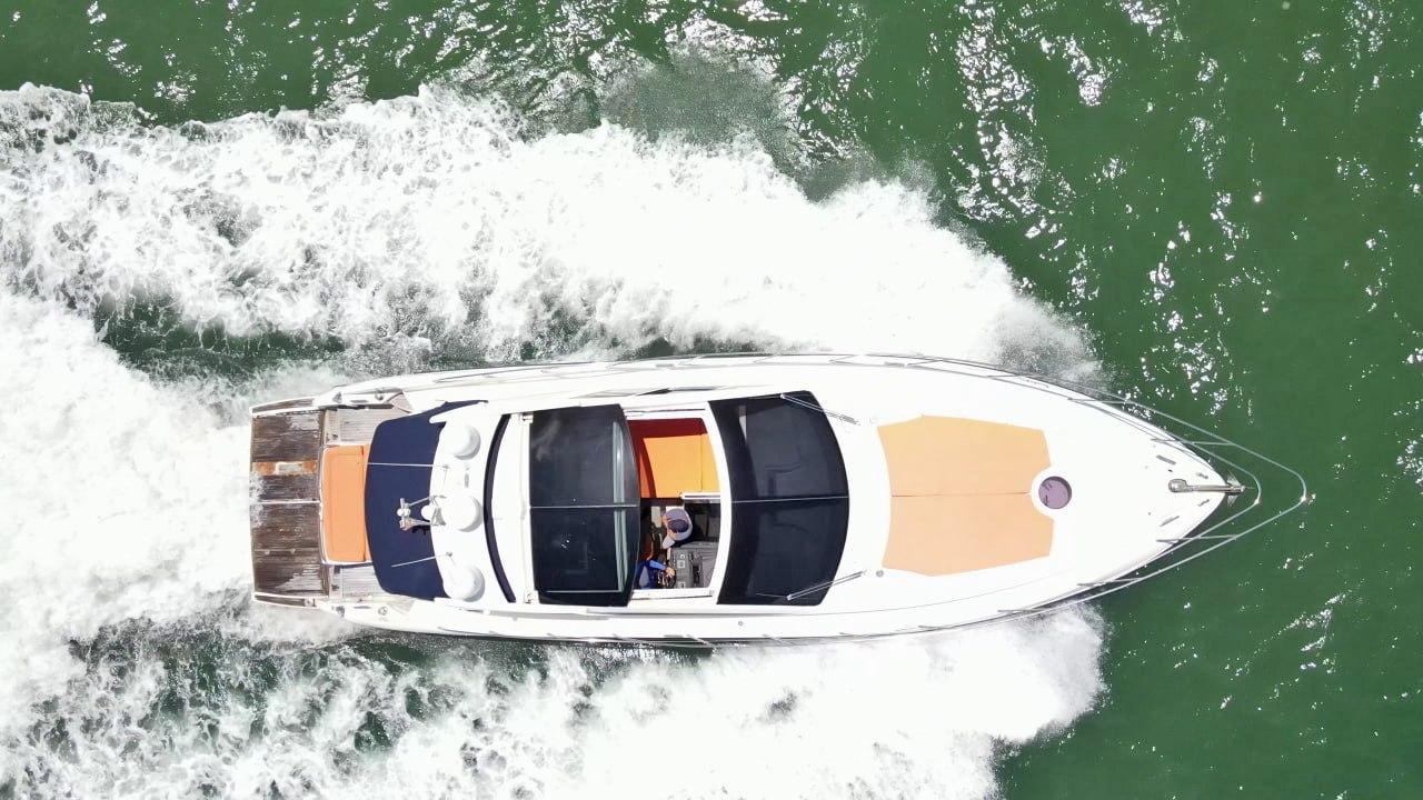 Azimut Atlantis 54