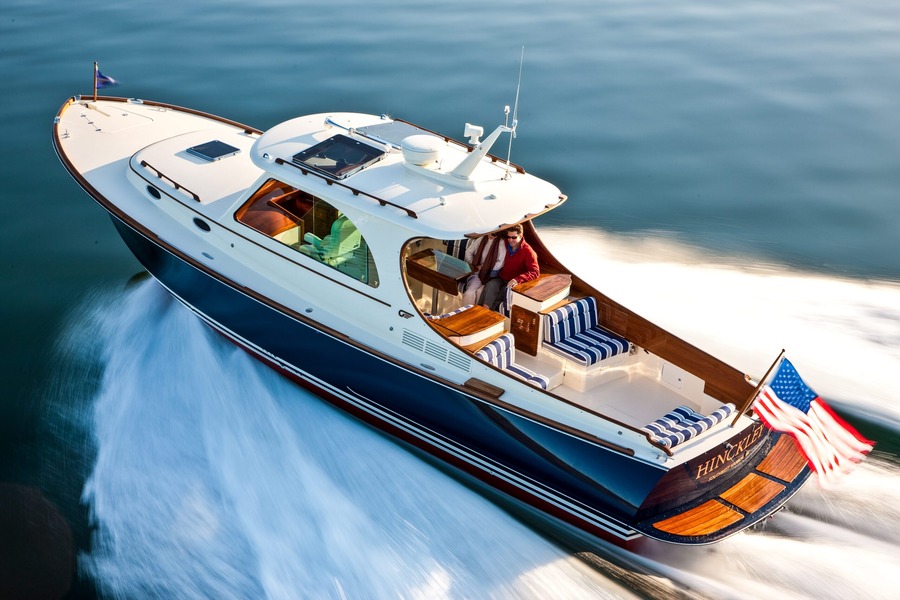 Hinckley Yachts Picnic Boat 37