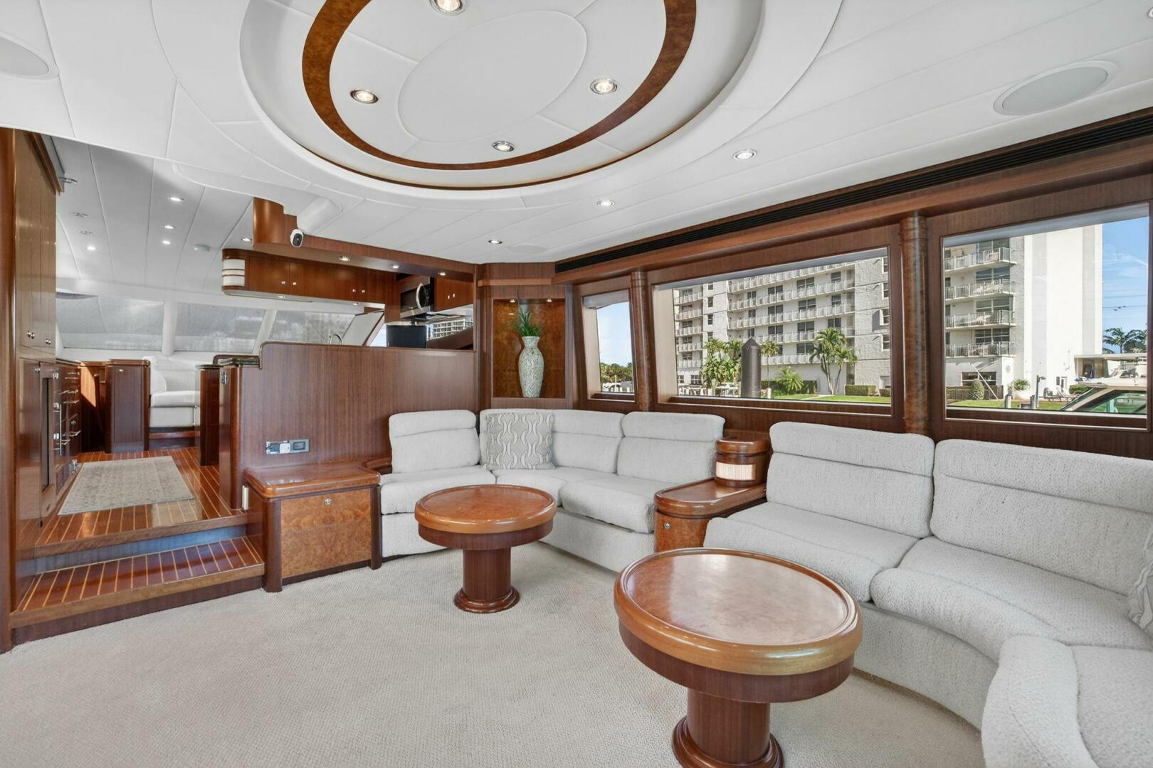 Interni del Horizon 76