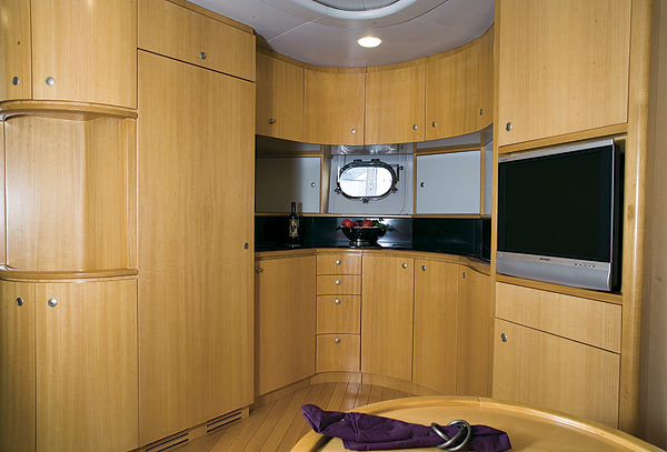 Intérieur du Baia Azzurra 63