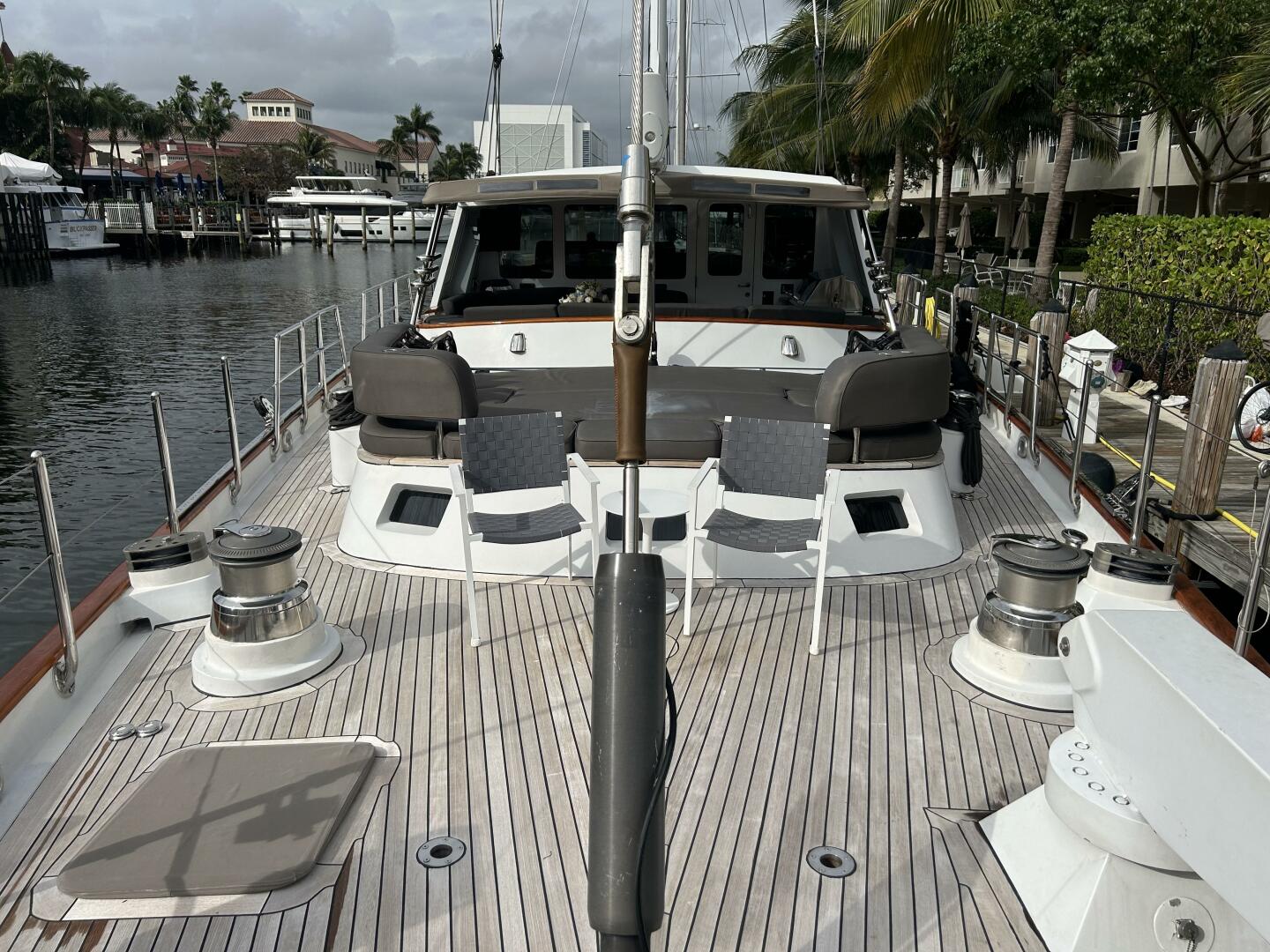 Exterior del Palmer Johnson 110 Cruising Sloop