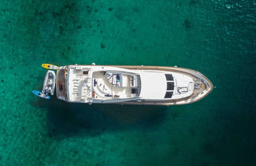 Exterior del Falcon 86