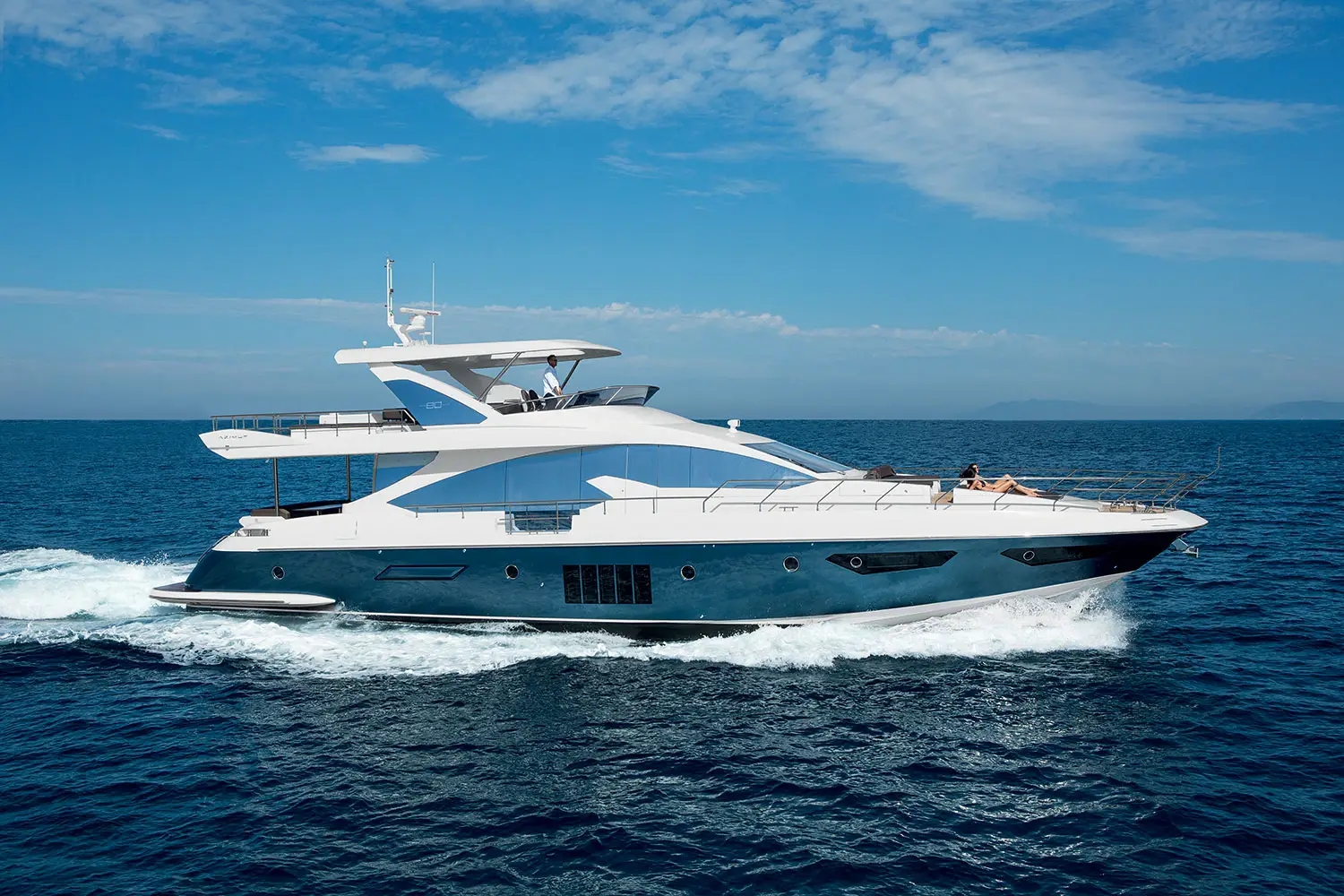 Azimut 80