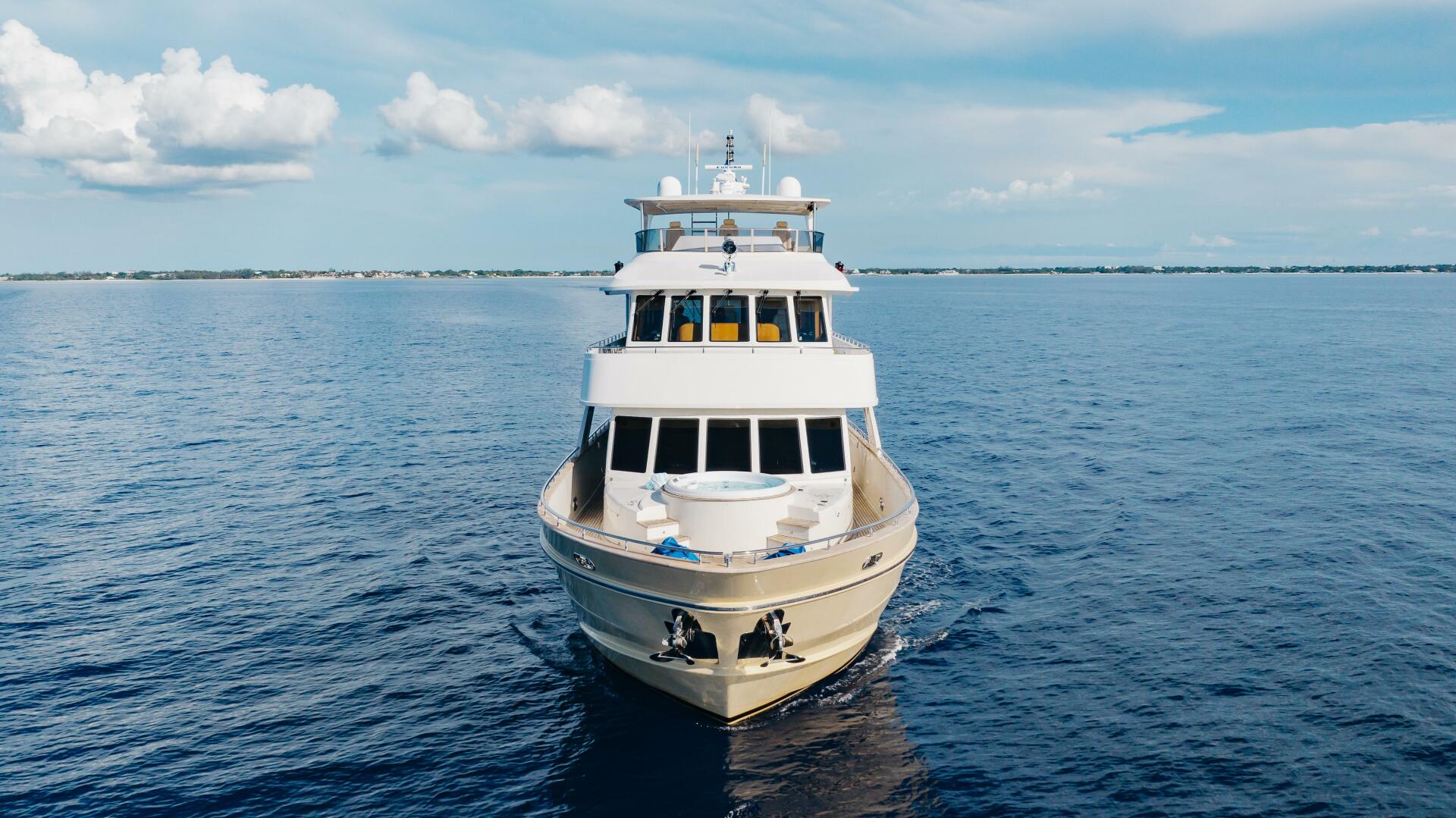 President Yachts 87 Tri-Deck Exterior