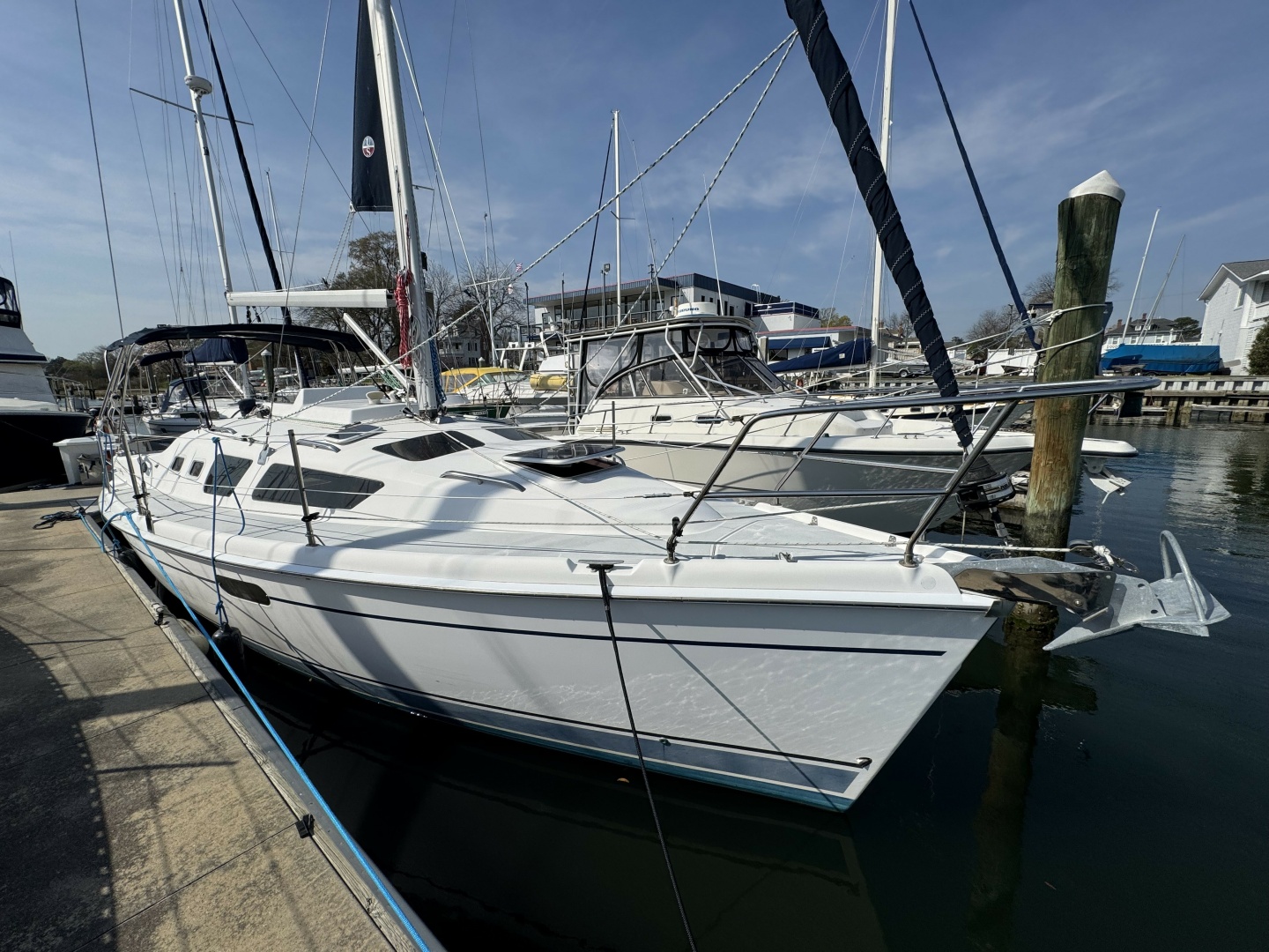 Hunter 326