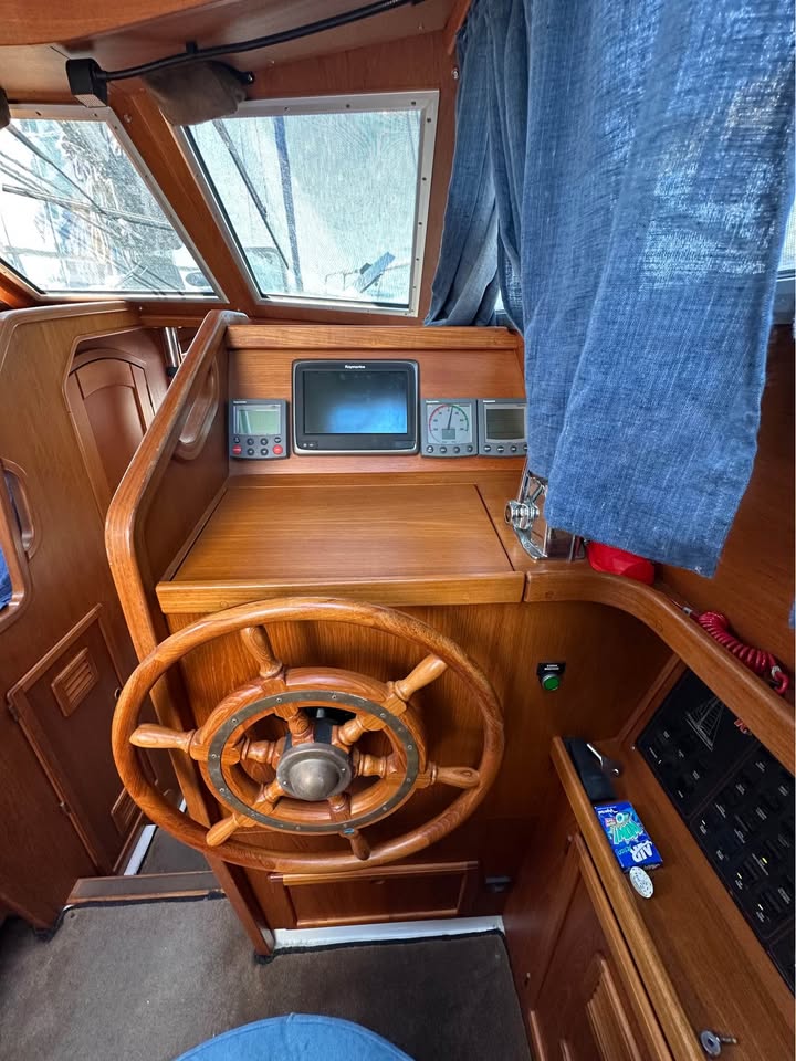 Interior del Nauticat 321