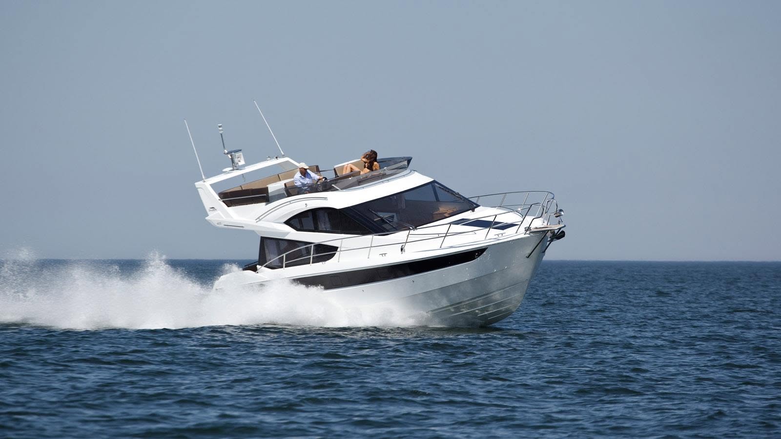 Galeon Yachts 420 Fly