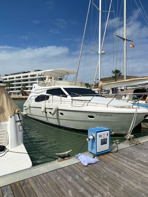 Ferretti Yachts 480