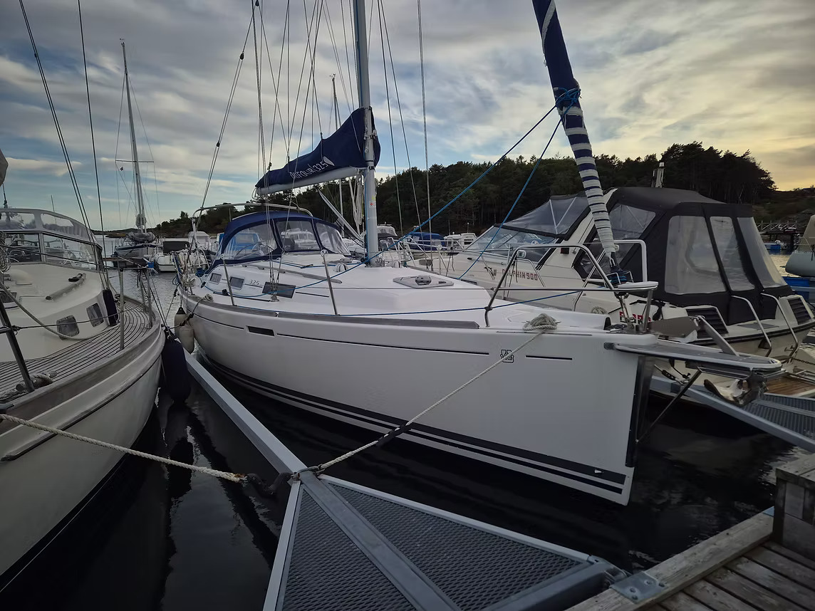 Dufour 325 Grand Large